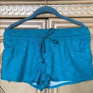 U S apparel  low rise light weight shorts nwot S